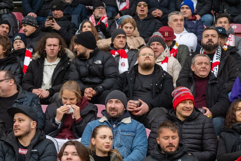 Łódź. Kibice na meczu ŁKS Łódź - Wisła Kraków. Byłeś/aś? Znajdź się w galerii