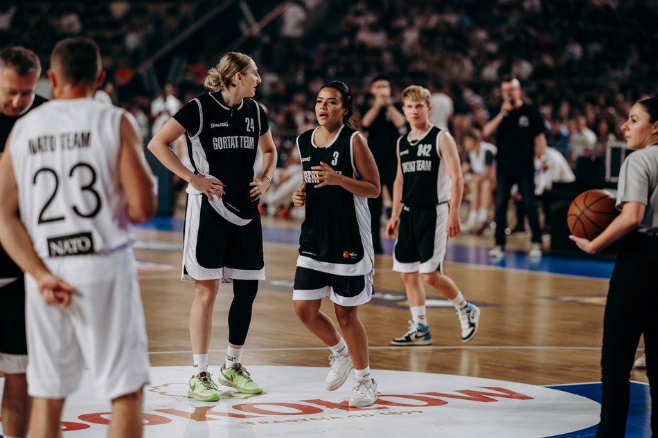 Gortat Team - drużyna NATO