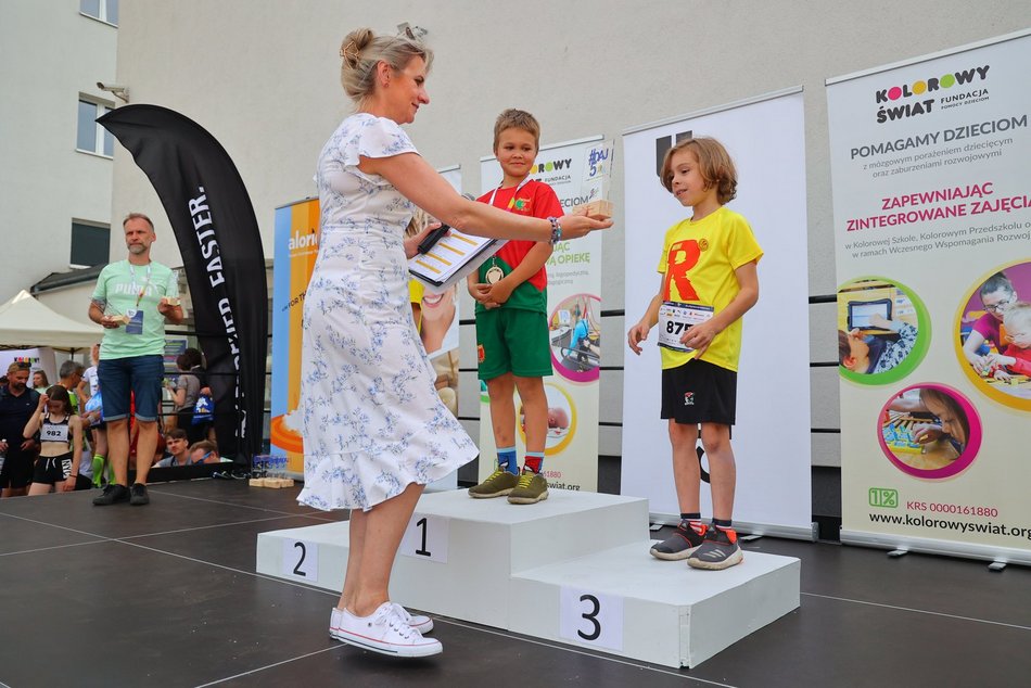 Bieg "Daj Piątaka na Dzieciaka"