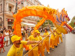 Chińska parada Falun Dafa na ul. Piotrkowskiej