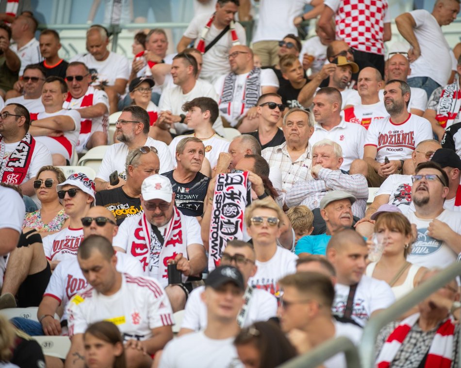 Kibice na meczu ŁKS Łódź - Pogoń Szczecin
