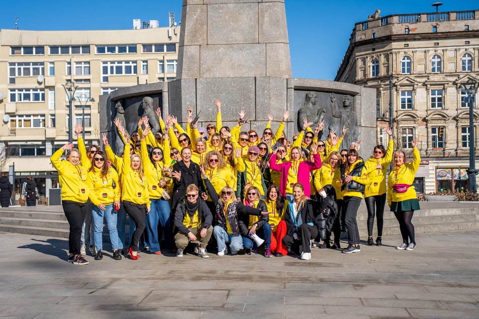 Łódź. Zobacz, jak "Babski Rajd AutoMocne" popędził Piotrkowską w Łodzi!