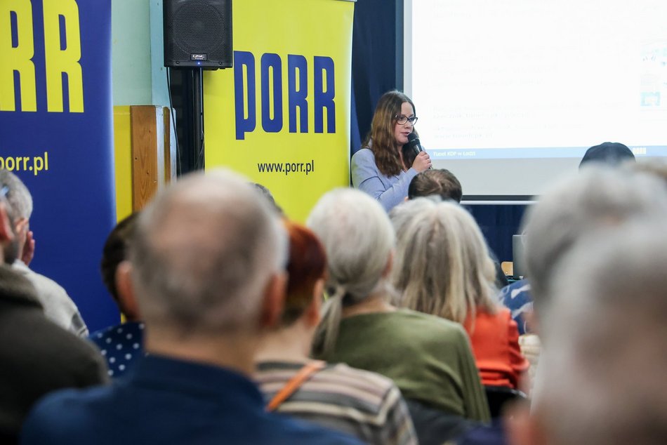 Łódź. Kolej Dużych Prędkości w Łodzi. Pełna sala na spotkaniu z inwestorem i wykonawcą