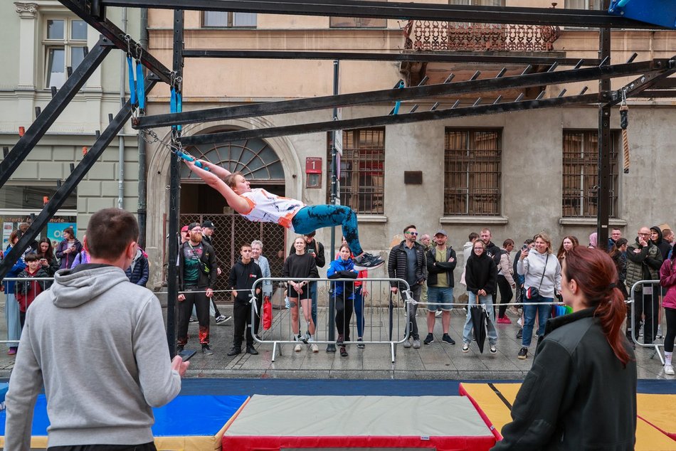 Łódź. Ninja Series w Łodzi. Wspaniała rywalizacja w strugach deszczu