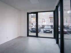 Łódź. Plac Komuny Paryskiej w Łodzi otwiera się na najemców. Drzwi otwarte