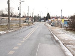 Łódź. Nowy asfalt na Zakładowej w Łodzi. Remont ważnej ulicy na Olechowie bliżej finiszu