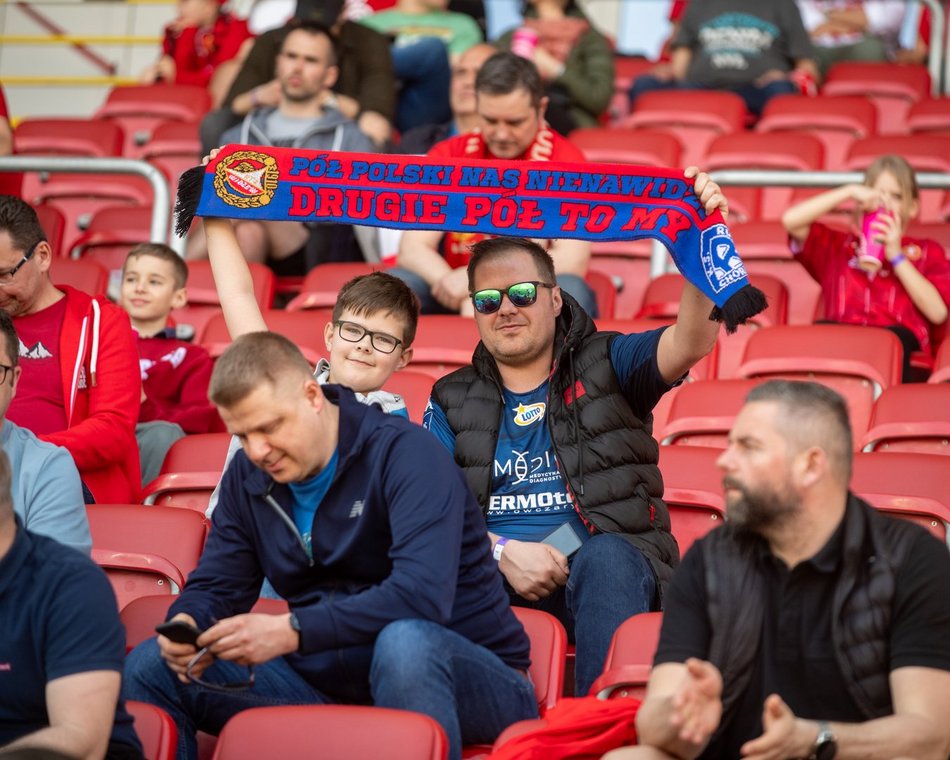 Kibice na meczu Widzew Łódź - Piast Gliwice