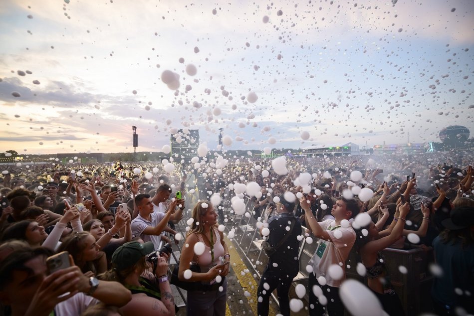 Łódź. Bambi na Łódź Summer Festival 2025! Polska scena hip-hopowa na Łódzkich Błoniach