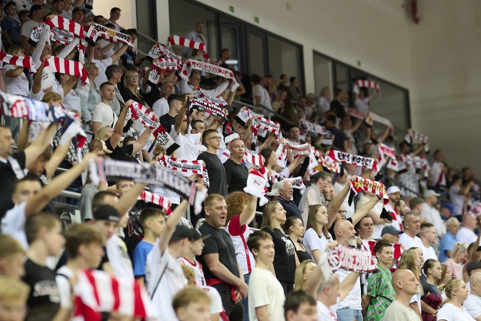 Kibice na meczu ŁKS Coolpack Łódź z Astorią Bydgoszcz