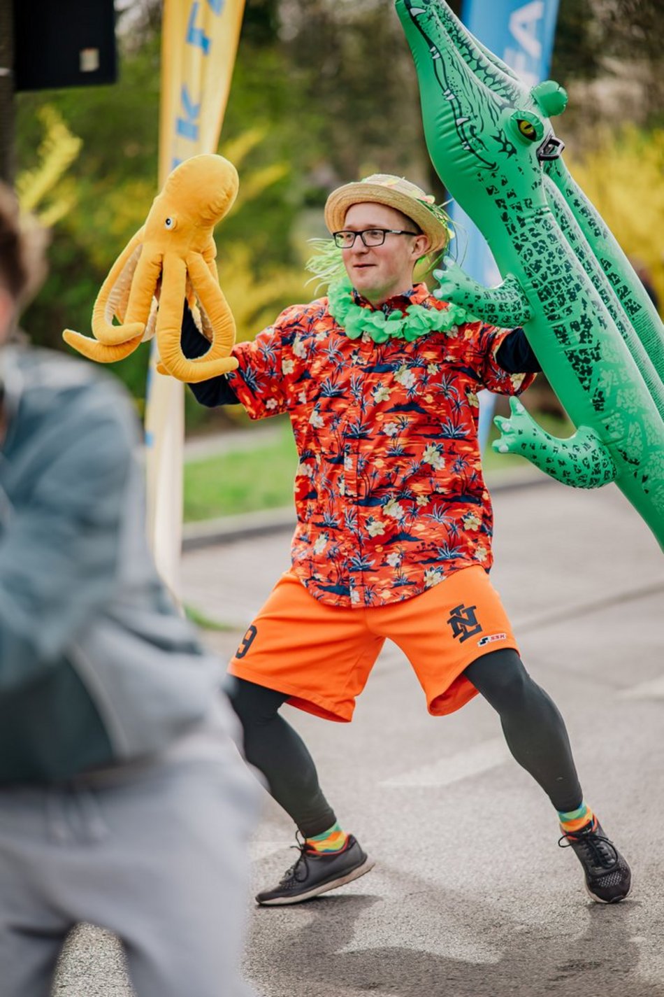 Łódź. Strefa kibica na DOZ Maraton Łódź 2026. Jak Łodzianie dopingowali biegaczy?