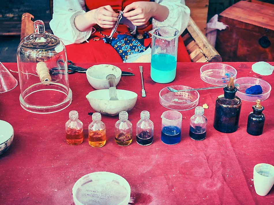 Łódź. Akademia Czarów na Radogoszczu – Andrzejki w świecie magii