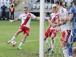 Łódź. Baraże się oddalają. ŁKS Łódź bez wygranej z Ruchem Chorzów w meczu domowym