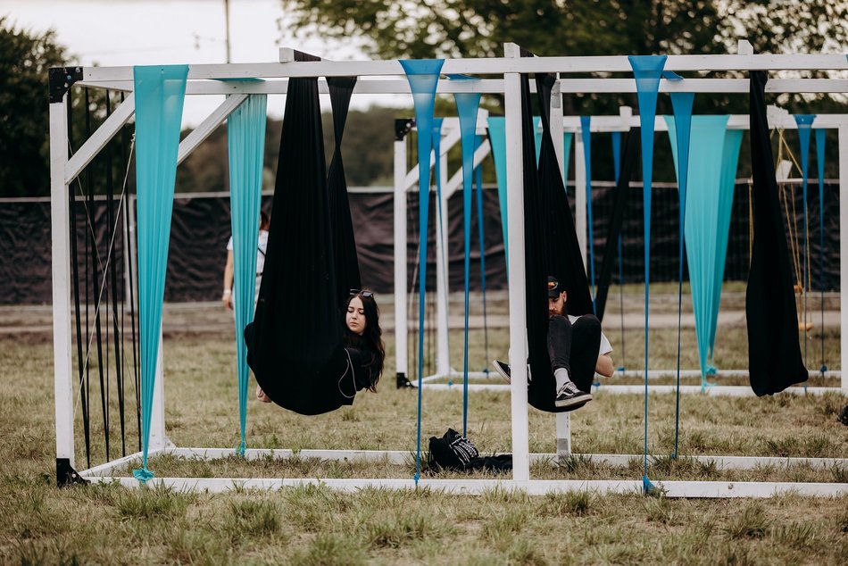 Łódź. Drugi dzień Audioriver 2025 w Łodzi. Festiwalowicze rozpoczynają zabawę!