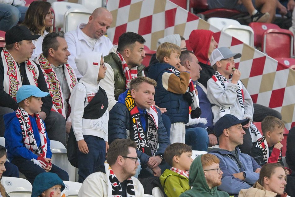 Kibice na meczu ŁKS Łódź z Polonią Warszawa. Byłeś/aś tam? Znajdź się w galerii!