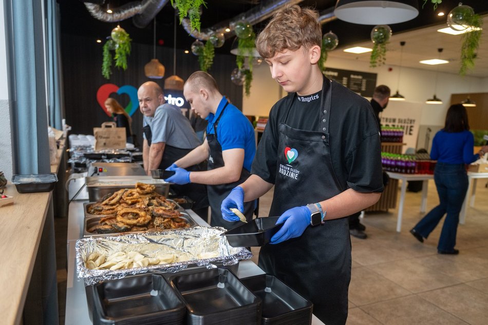 Wielkie gotowanie na Miejską Wigilię w Łodzi