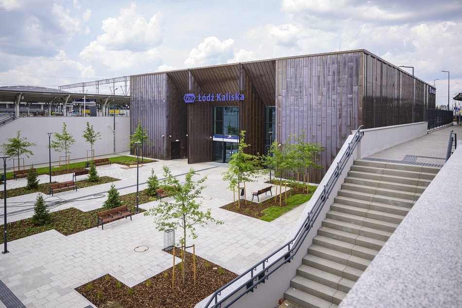 Nowy dworzec Łódź Kaliska od środka! Korytarze, kasy i zejścia na perony