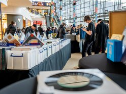 Łódź. Giełda winyli w Manufakturze