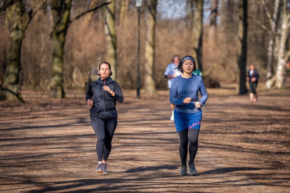 Łódź. Parkrun w Parku Poniatowskiego w Łodzi. Brałeś udział w biegu? Znajdź się na zdjęciach!