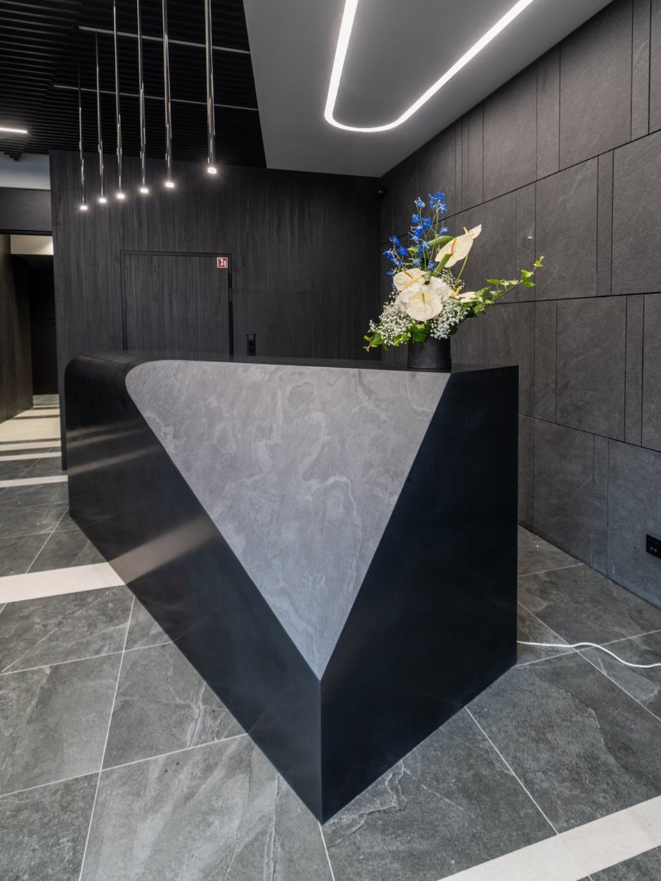 New Iron przy ul. Struga 22