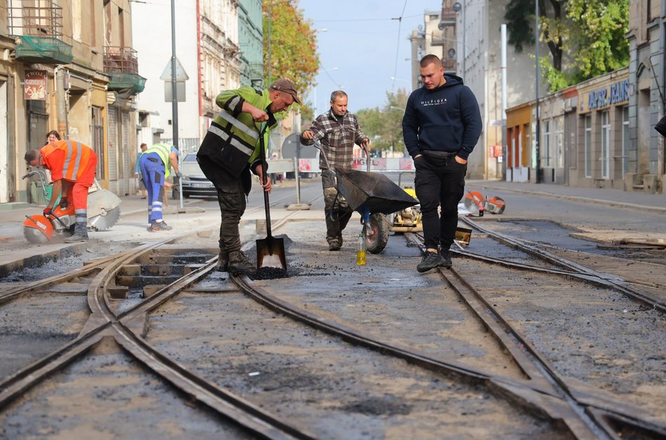 Remont Wojska Polskiego. Otwarcie Zgierskiej i przejazd przez plac Kościelny. Zmiany MPK Łódź