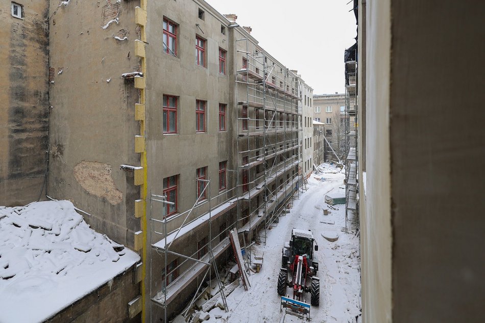 Kamienica przy Północnej 7 w trakcie remontu