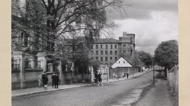 Łódź w warunkach pozornej stabilizacji. Przymiarki do reform gospodarczych