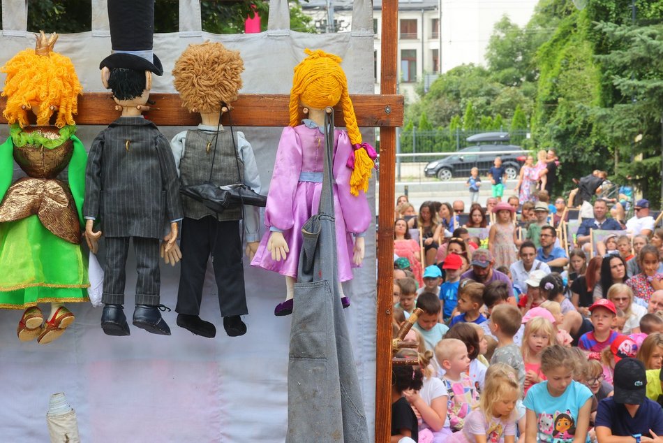 Łódź. Baśniowa Piotrkowska. Teatr Malutki wystąpił przed liczną publicznością!