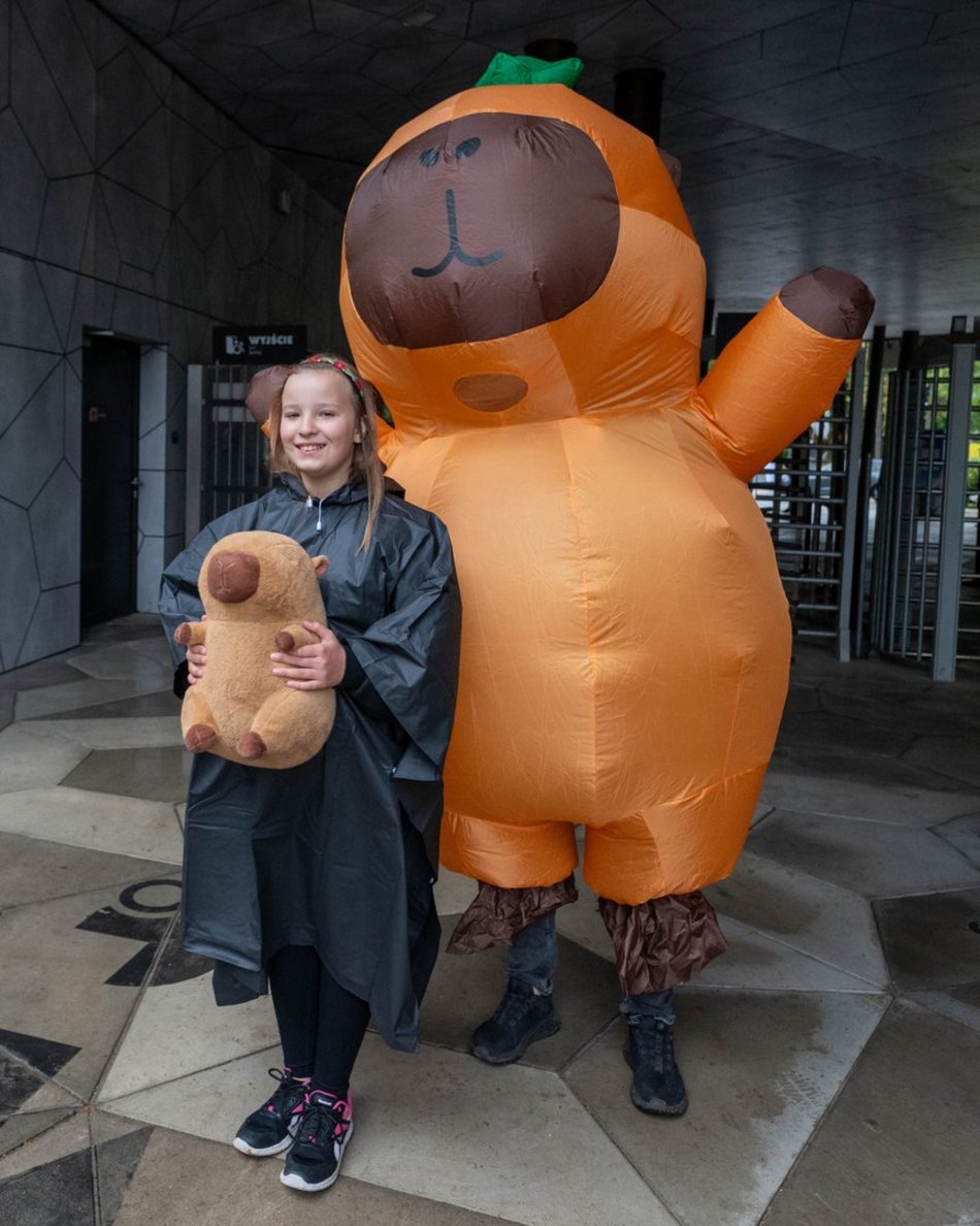 Łódź. Zlot Fanów Kapibary w Orientarium Zoo Łódź. Świetna frekwencja mimo niepogody
