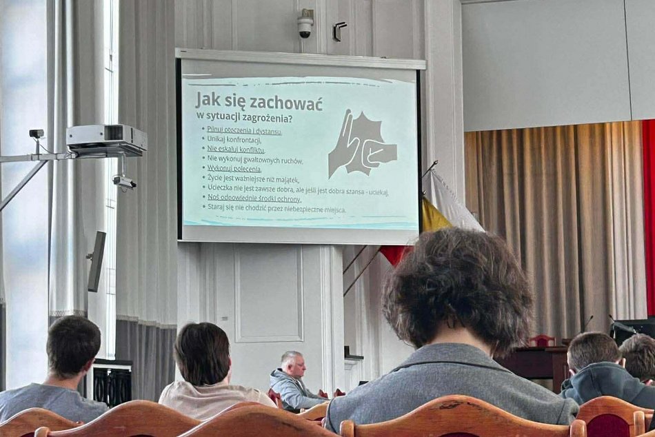 Łódź. Młodzi Łodzianie dbają o bezpieczeństwo. Poznaj zespół projektu Iron People!