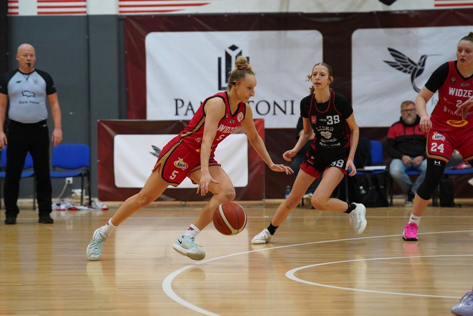 Trzeci raz z rzędu! Widzew Łódź lepszy od SMS PZKosz Łomianki