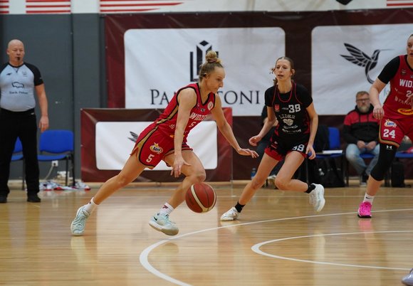 Trzeci raz z rzędu! Widzew Łódź lepszy od SMS PZKosz Łomianki