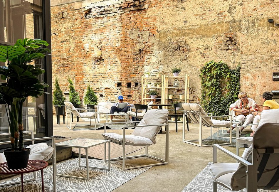 Najlepsze ogródki restauracyjne w Łodzi