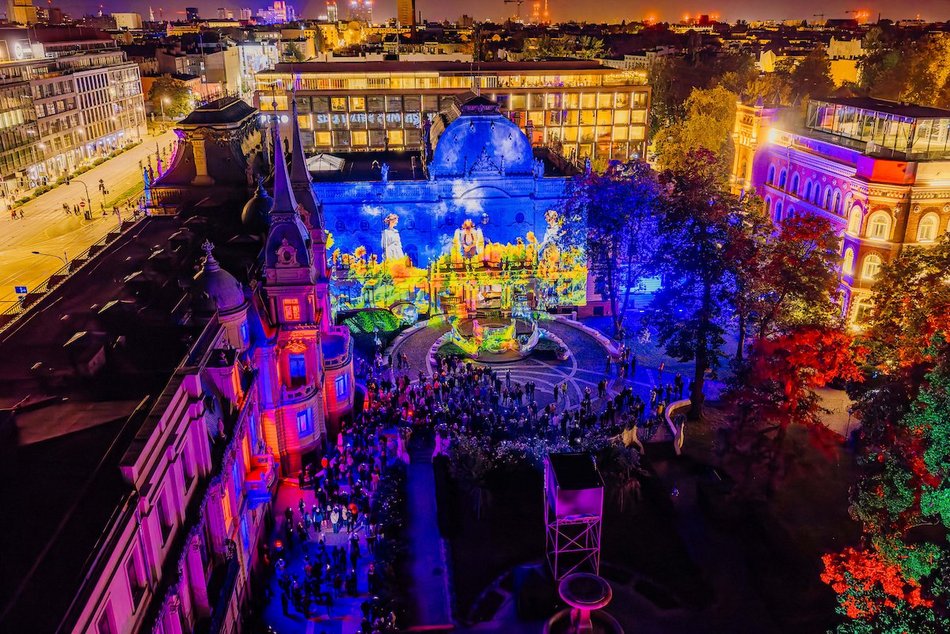 Łódź. Po prostu magia! Pałac Poznańskich zachwyca na Light Move Festival 2025