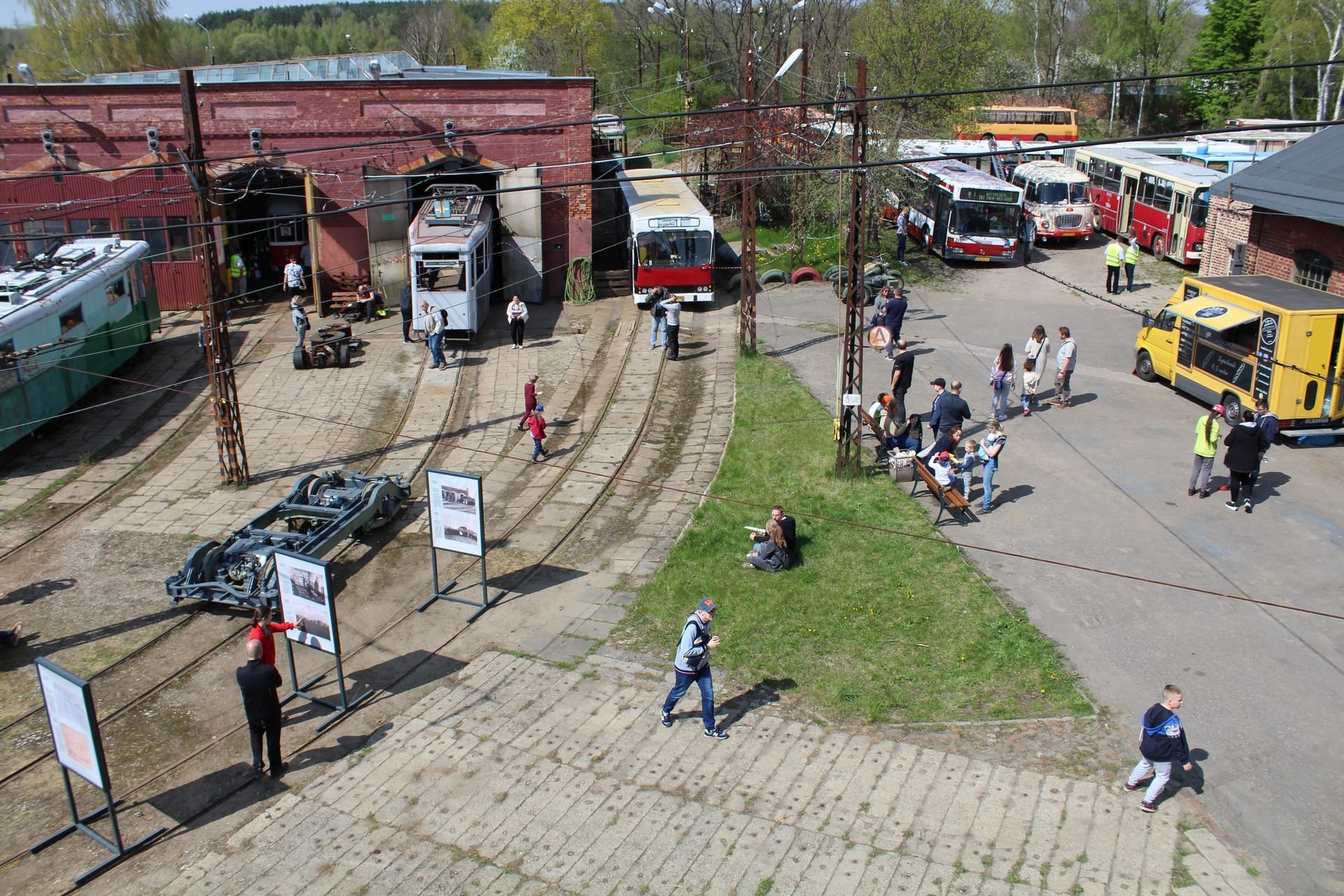 Депо Брус , мат. преси