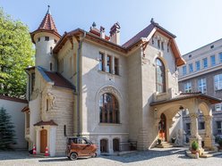 Łódź. Spacer śladami zwierząt na zabytkach w Łodzi. Dowiedz się więcej o ich historii