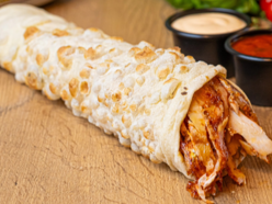 Łódź. Znany Tendur Kebap zawita do Łodzi! To uwielbiane przez Książula kraftowe mięso i bąbelkowy lawasz!