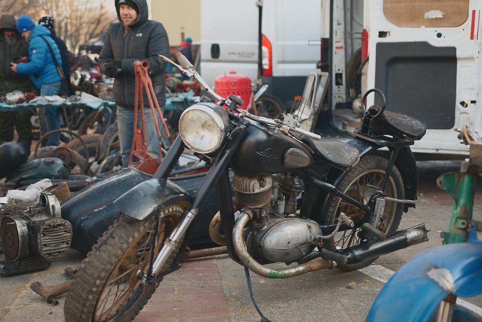 Łódź stolicą klasycznej motoryzacji. Trwa Moto Weteran Bazar