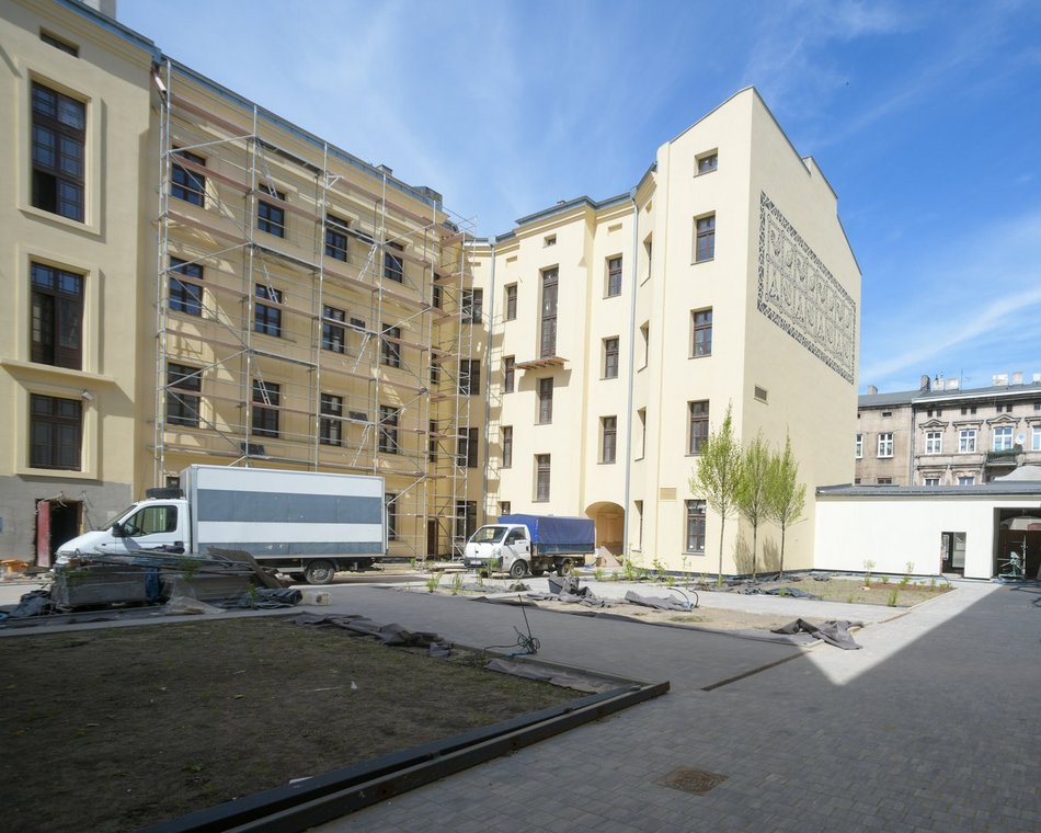 Kamienice z ul. Rewolucji 1905 r. 13, 15 i 17 po remoncie