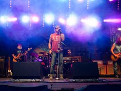 Co robić w weekend w Łodzi? Noc spadających gwiazd, koncert Dżemu i bałkańska potupajka