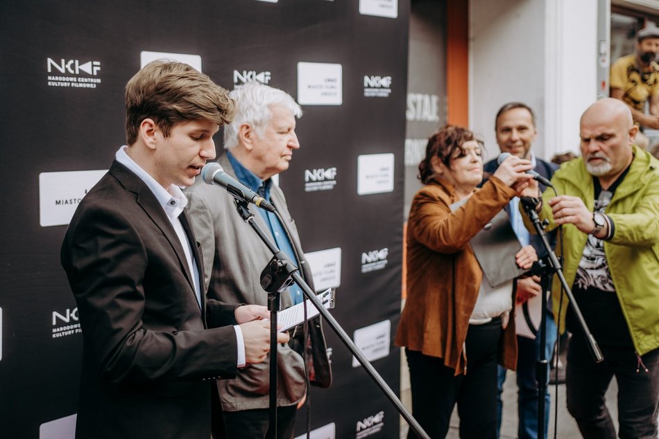 Aleja Gwiazd przy Piotrkowskiej w Łodzi coraz dłuższa. Andrzej Barański uhonorowany