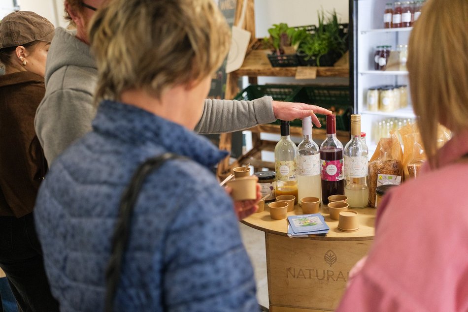 Łódź. Bazar smaku w Ogrodach Geyera w Łodzi przyciąga smakoszy! Zdrowa żywność dla każdego