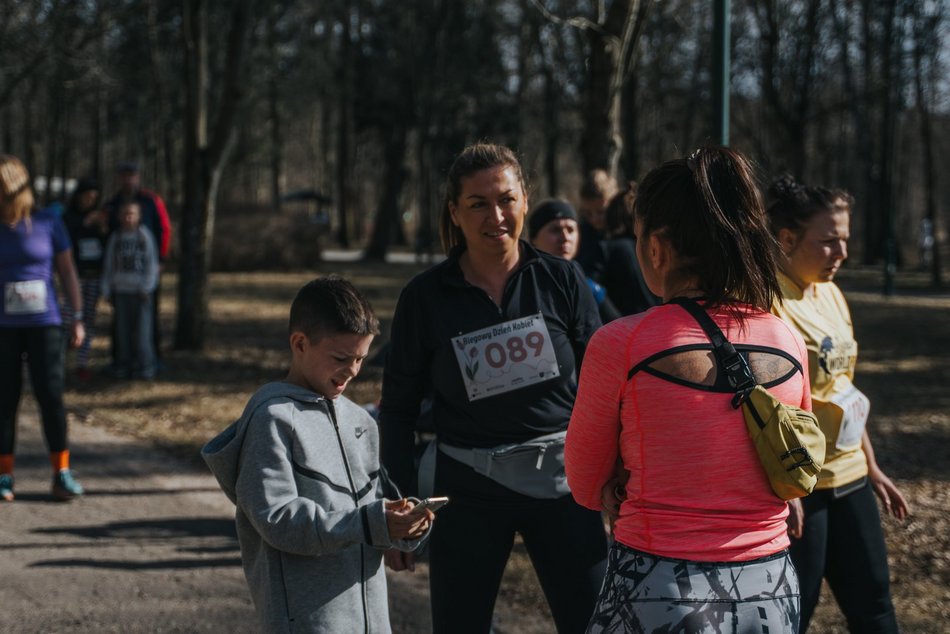 Łódź. Biegowy Dzień Kobiet 2026 w Parku na Zdrowiu w Łodzi. Odszukaj się na zdjęciach!