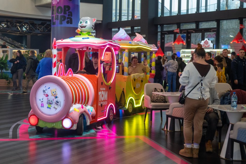 Łódź. Pierwsze urodziny Hopa Lupa w Łodzi! Zobacz, jak bawili się mali i duzi Łodzianie