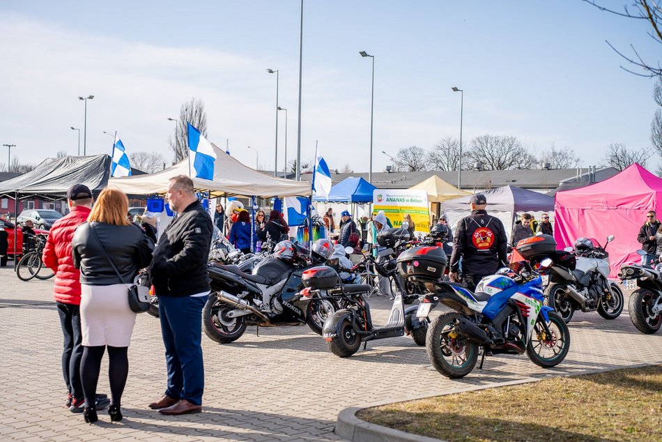 Łódź. Piknik AutoMocne przy Moto Arenie w Łodzi. Masa atrakcji dla każdego na Dzień Kobiet