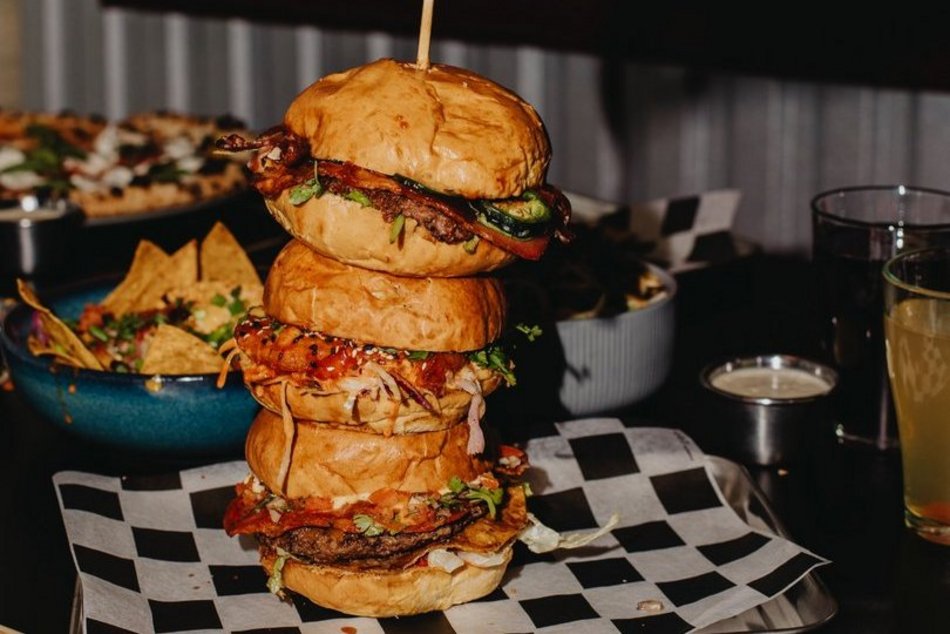 Łódź. Restauracja Kolektyw w dwóch nowych lokalizacjach. Oni zadbają, żebyś nie chodził głodny po Widzewie!