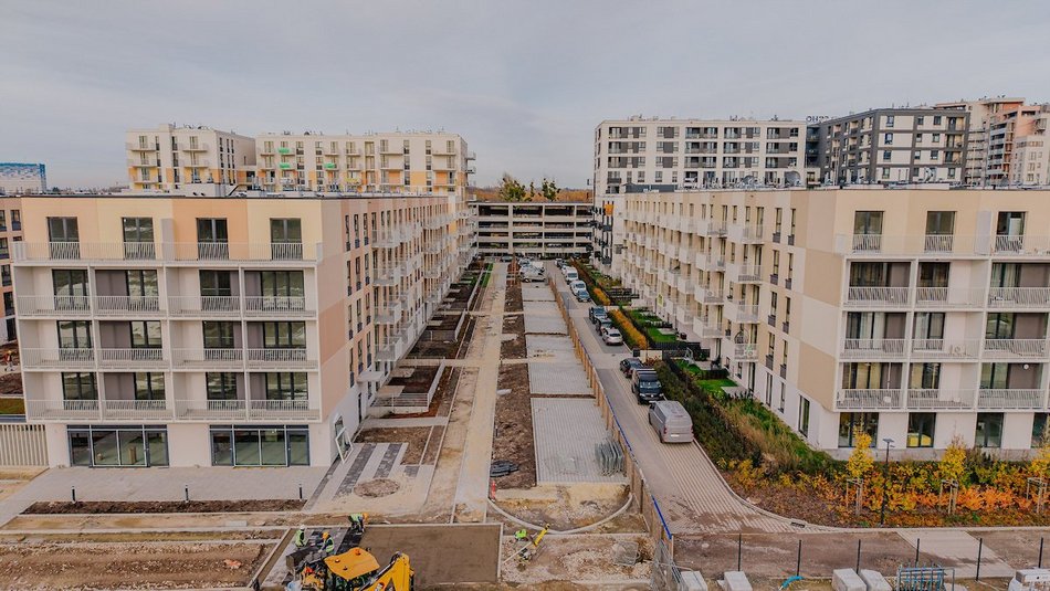 Łódź. Mieszkania zamiast Tesco. Zobacz, jak powstaje osiedle Zenit na Widzewie