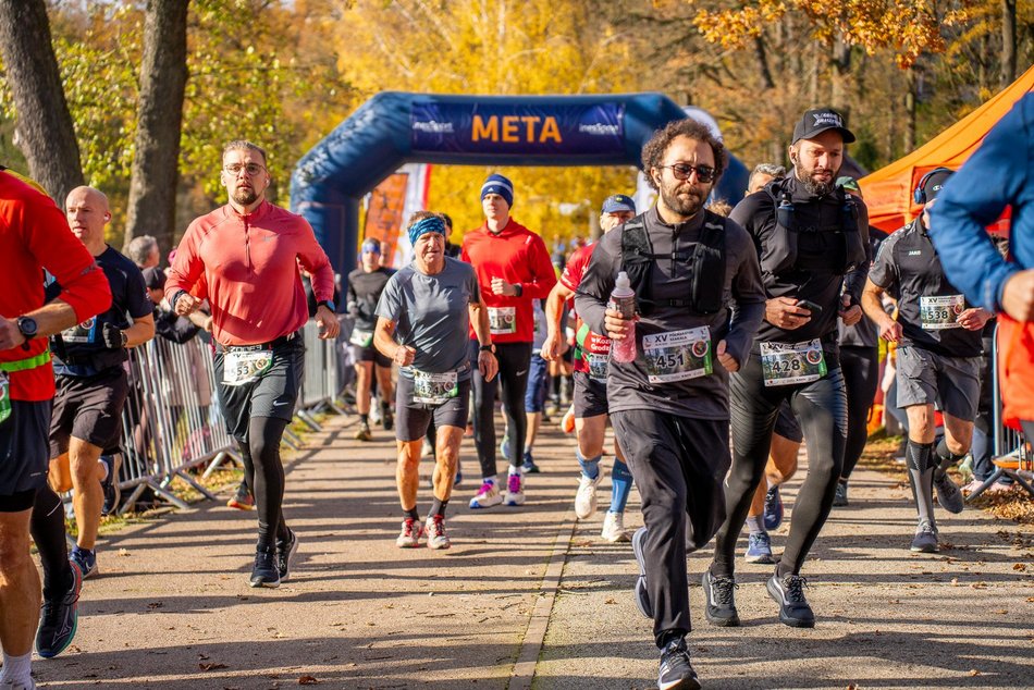 Łódź. Jesienny Festiwal Szakala w Łodzi. Brałeś/aś udział w biegu? Znajdź się na zdjęciach