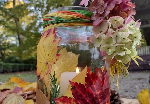 Jesienny lampion. Wybierz się na rodzinne warsztaty w Palmiarni w Łodzi