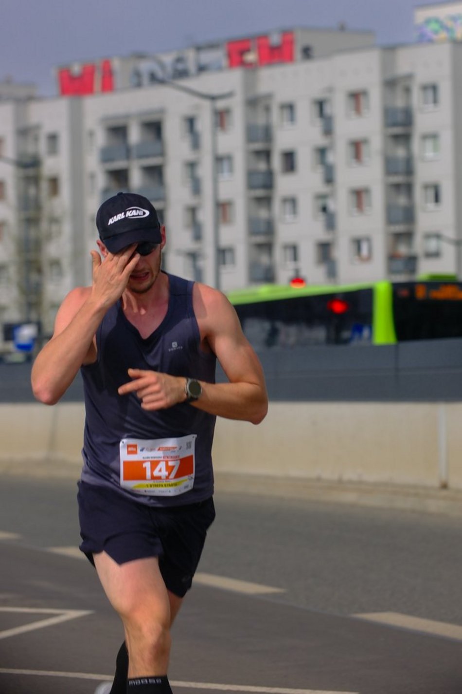 Łódź. DOZ Maraton Łódź 2026. Brałeś udział w biegu? Odszukaj się w galerii i zapisz na pamiątkę!