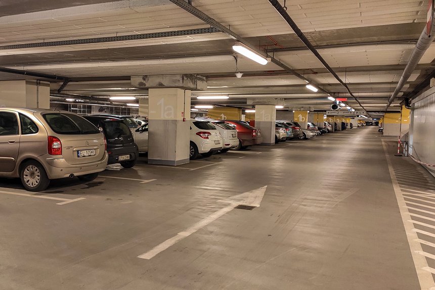 Dworzec Fabryczny Parking